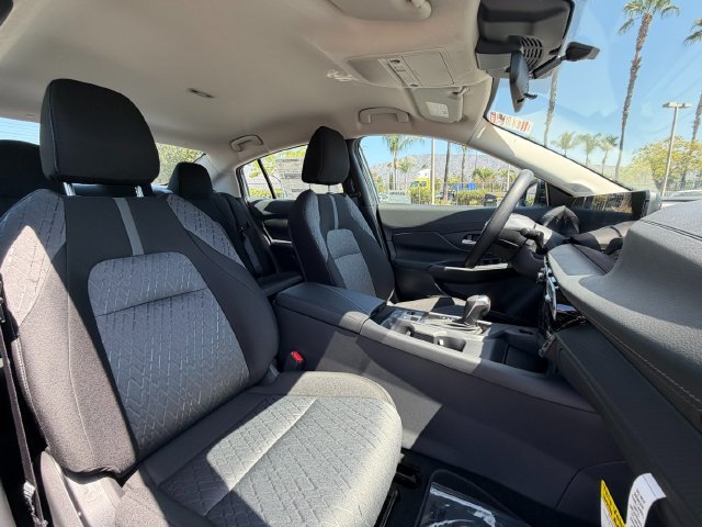 New 2027 Atlantic Gray Metallic Nissan SV image 26