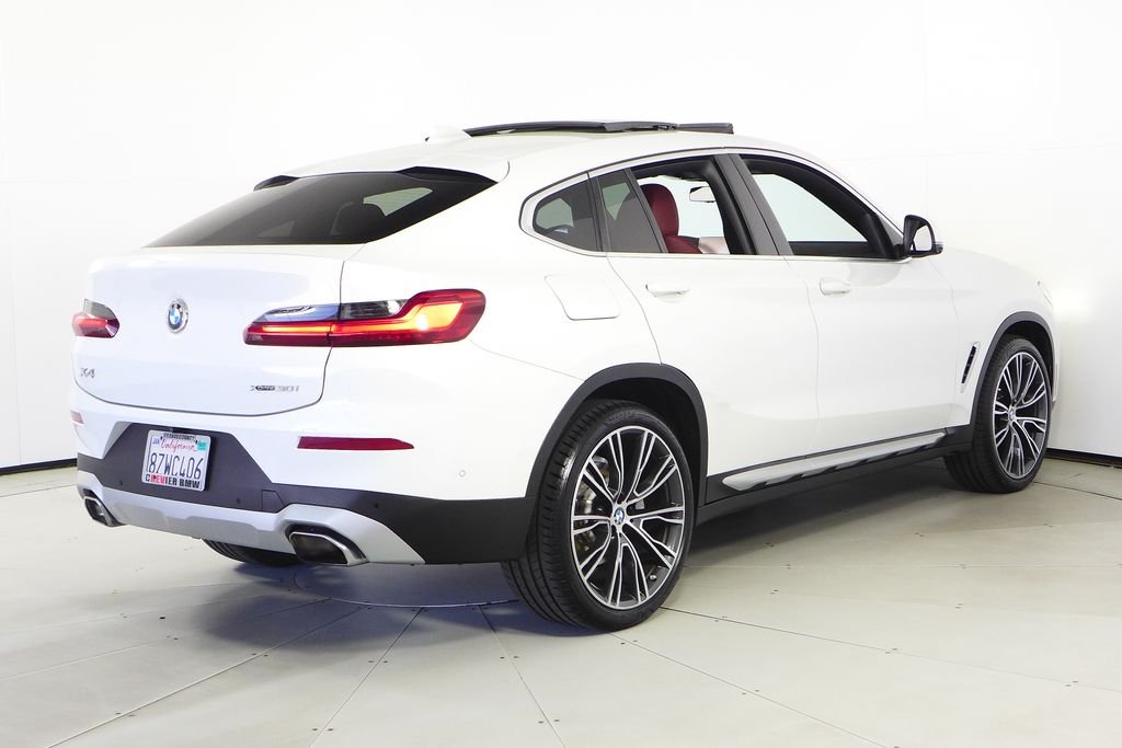 Used 2022 Alpine White BMW xDrive30i image 7