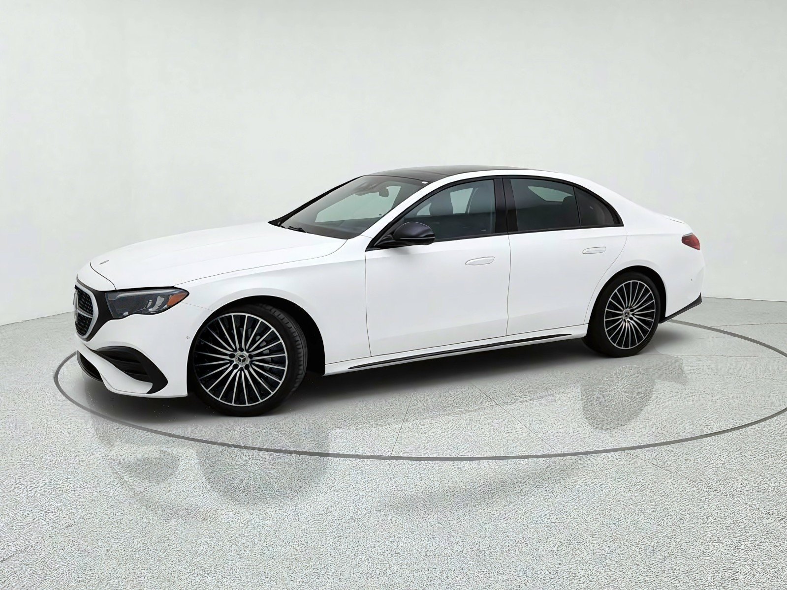 Certified Used 2026 Polar White Mercedes-Benz E 350 image 15
