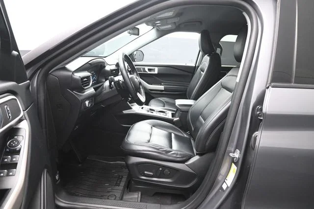 Photo 10