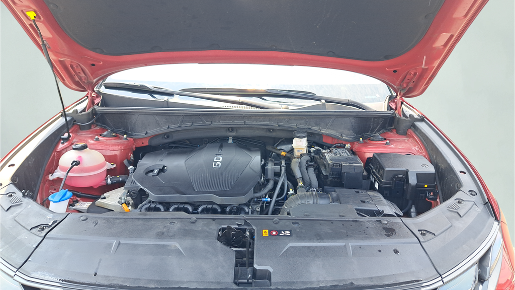 Used 2025 Red Hyundai SEL image 26