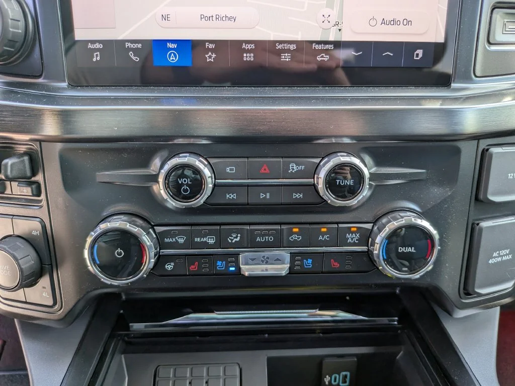 New 2026 Argon Blue Metallic Ford F-250® Lariat® image 28
