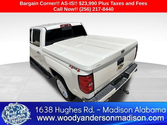 Used 2014 White Chevrolet High Country image 5