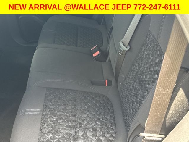 Used 2020 Gray Chevrolet LT image 6