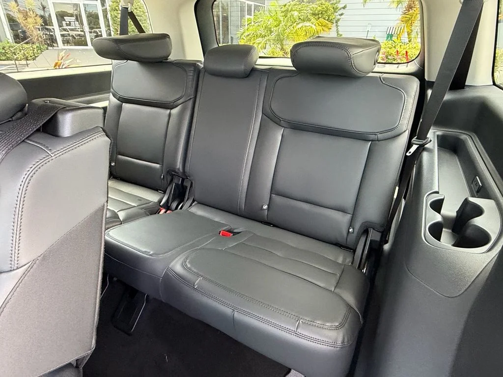 New 2027 Black Ford Active image 10