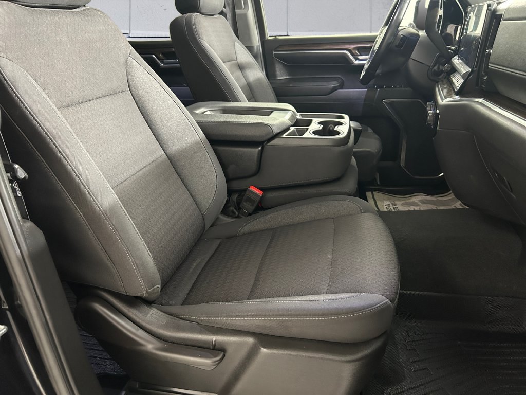 Used 2023 Black Chevrolet LT image 13