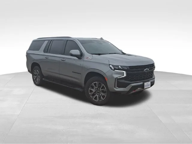 Used 2023 Gray Chevrolet Z71 image 13