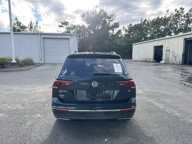 Used 2018 Green Volkswagen 2.0T SE image 6