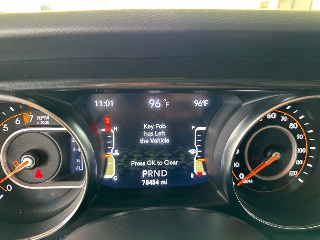 Used 2020 Gray Jeep Altitude image 37
