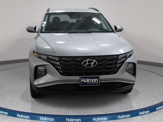 Used 2023 Silver Hyundai SEL image 3