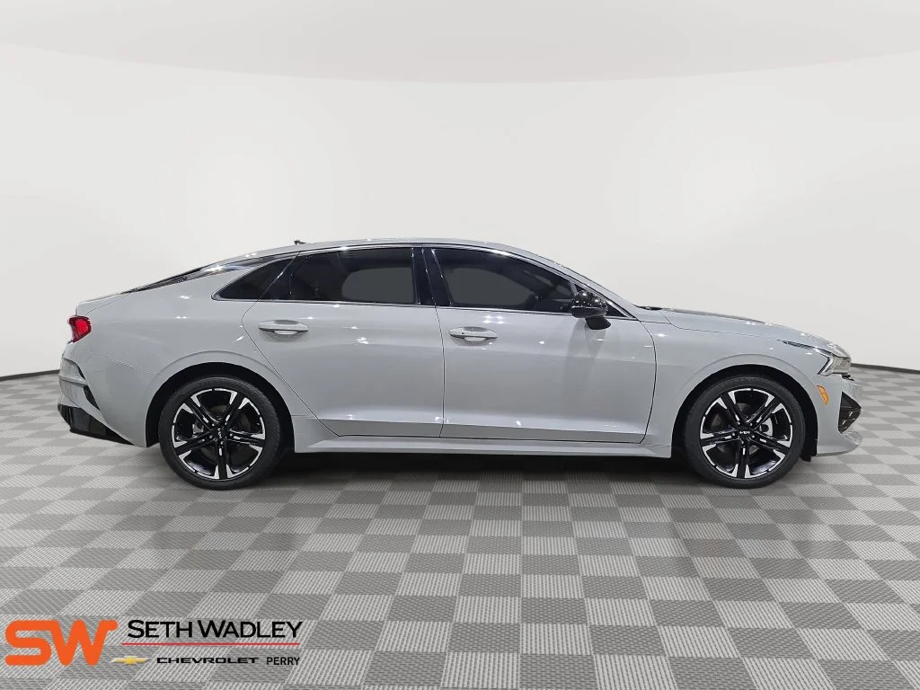 Used 2023 Gray Kia GT-Line image 8