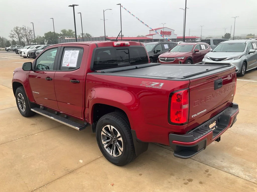 Used 2021 CHERRY RED TINTCOAT Chevrolet 4WD Z71 image 68