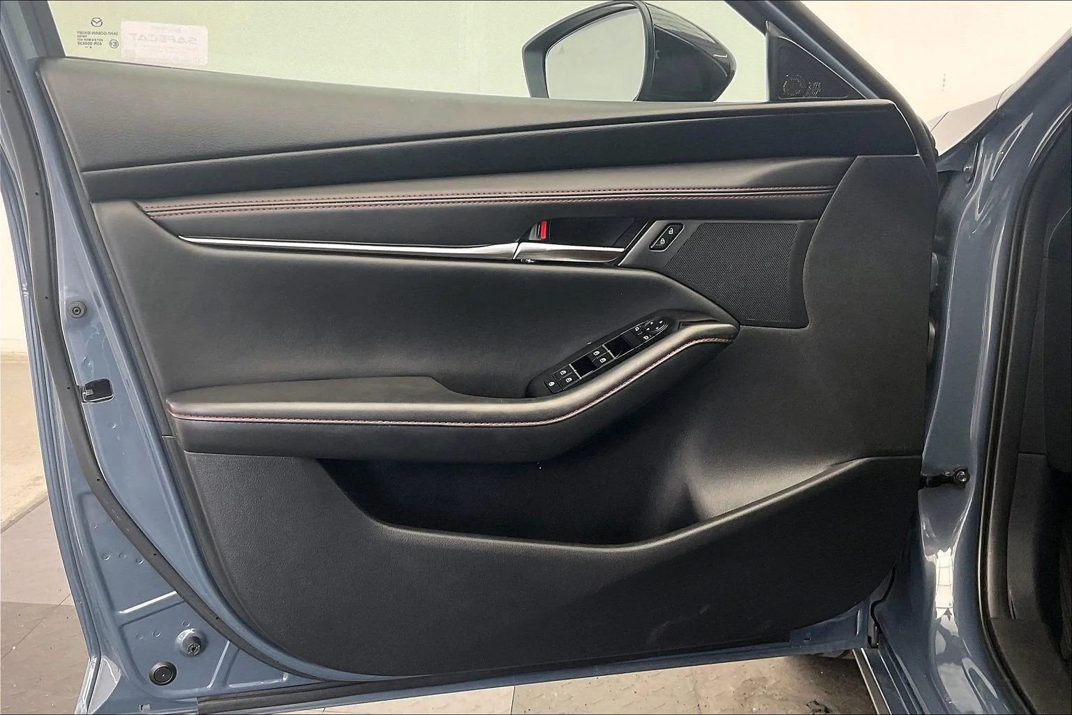 Used 2025 Polymetal Gray Metallic Mazda 2.5 S Carbon Edition image 25
