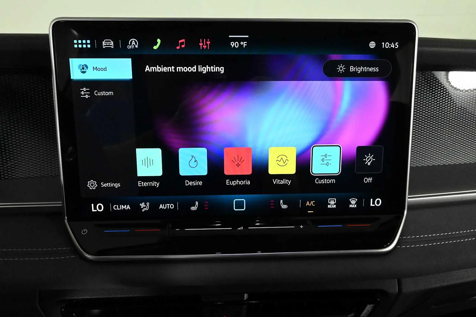 New 2026 Deep Black Pearl Volkswagen SE image 28