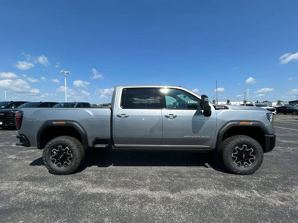 2026 GMC Sierra 2500HD AT4X - Photo 11