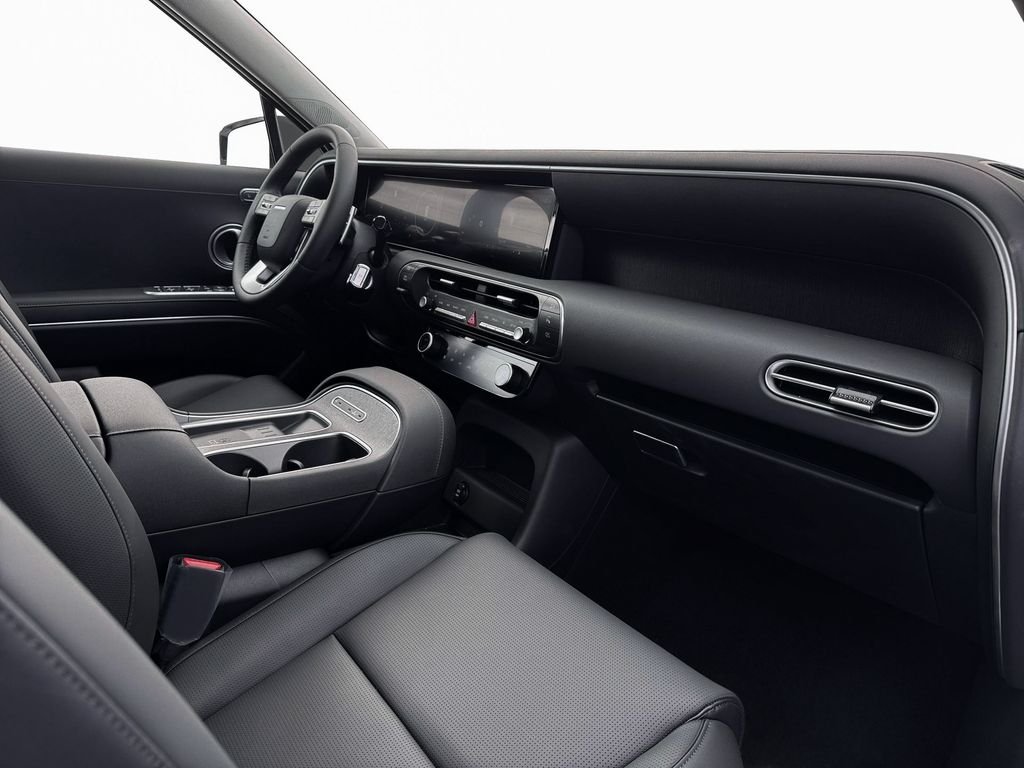 New 2026 Silver Hyundai SEL Premium image 15