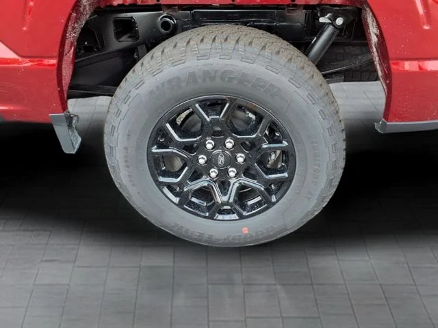 New 2026 Ruby Red Metallic Tinted Clearcoat Ford XLT image 9