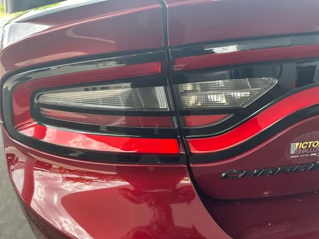 Used 2023 Red Dodge SXT image 27