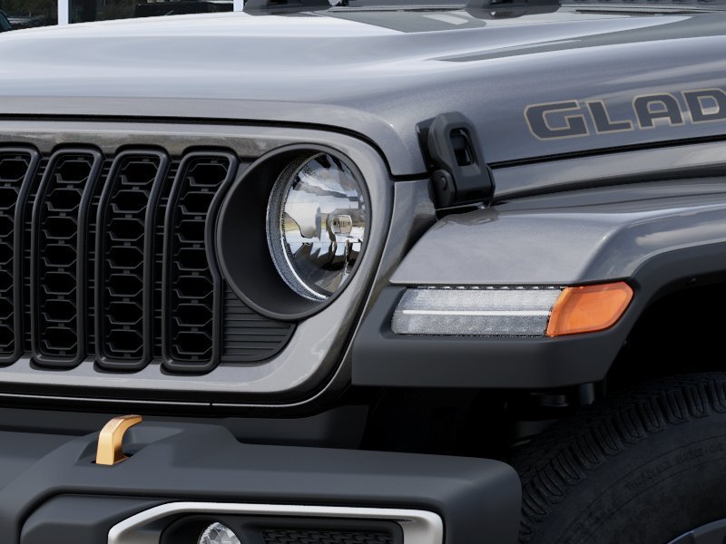 New 2026 Granite Crystal Metallic Clearcoat Jeep 85th Anniversary Edition image 10