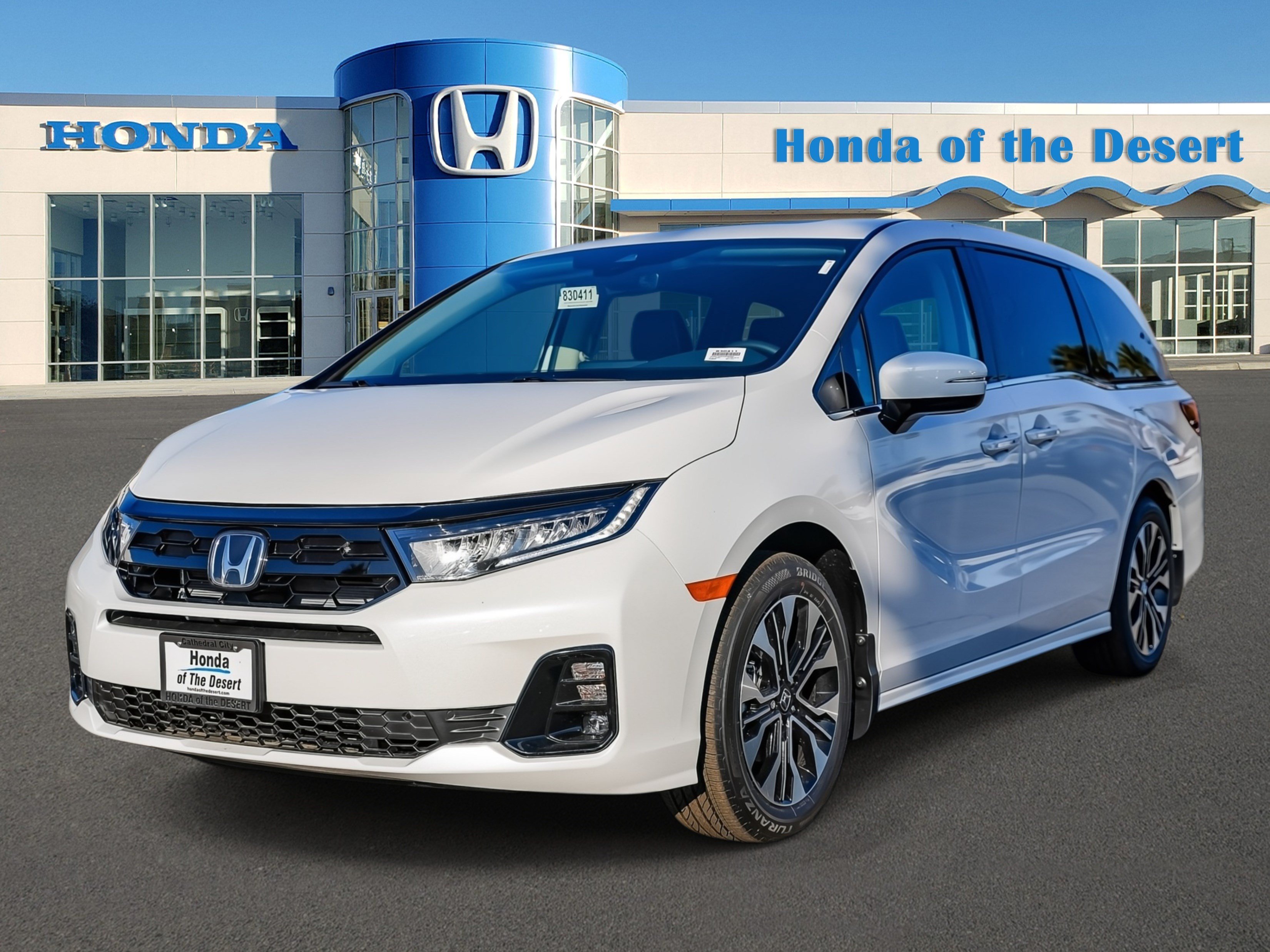 New 2027 Platinum White Pearl Honda Elite image 3