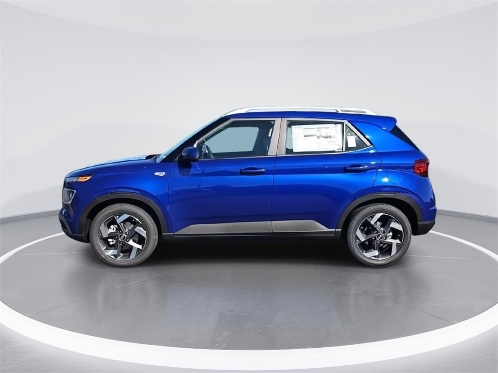 2026 Hyundai Venue SEL photo 4