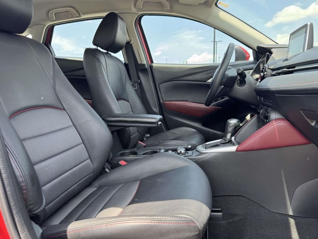 Used 2016 Red Mazda Touring image 14
