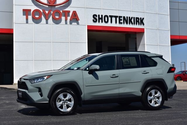 A0e32b8c3bdef2b7fdf39fc39277ba92