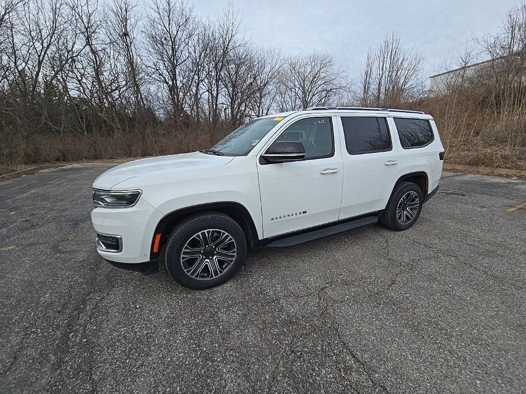 Used 2024 Jeep Wagoneer Series II with VIN 1C4SJVBP3RS125539 for sale in Kansas City
