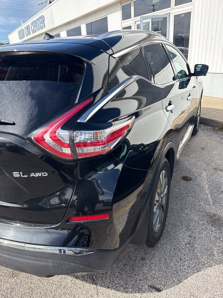 Used 2015 Black Nissan SL image 6