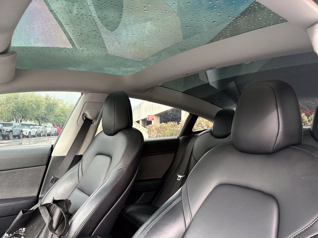 Used 2022 Blue Tesla Base image 9