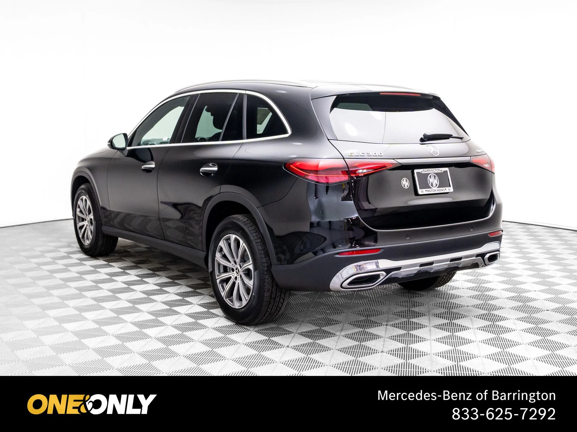 New 2026 Black Mercedes-Benz GLC 300 image 3