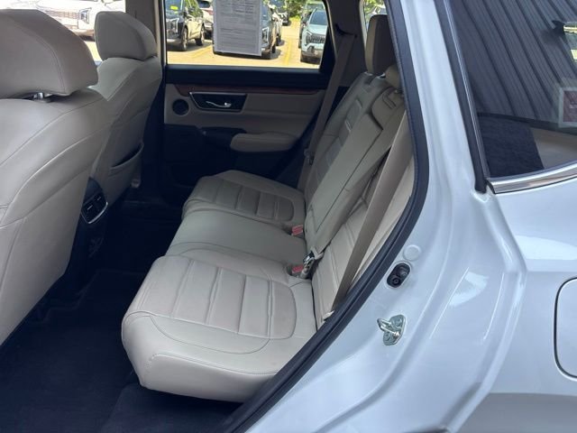 Used 2020 White Honda Touring image 12