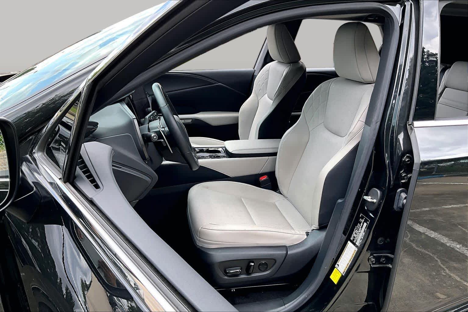 Used 2024 Caviar Lexus Premium image 7
