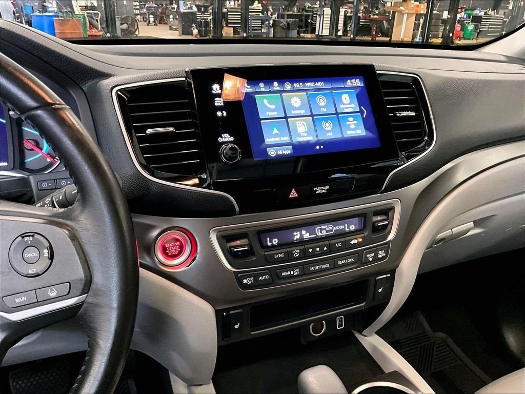 Used 2019 Gray Honda EX-L image 19