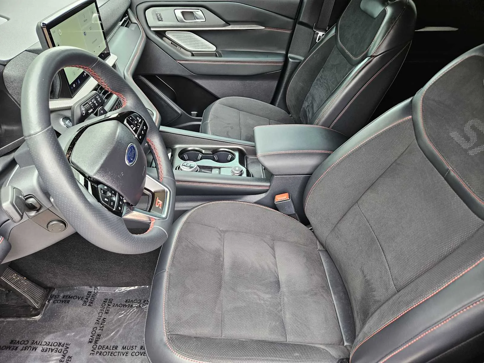 Used 2025 Agate Black Metallic Ford ST image 9