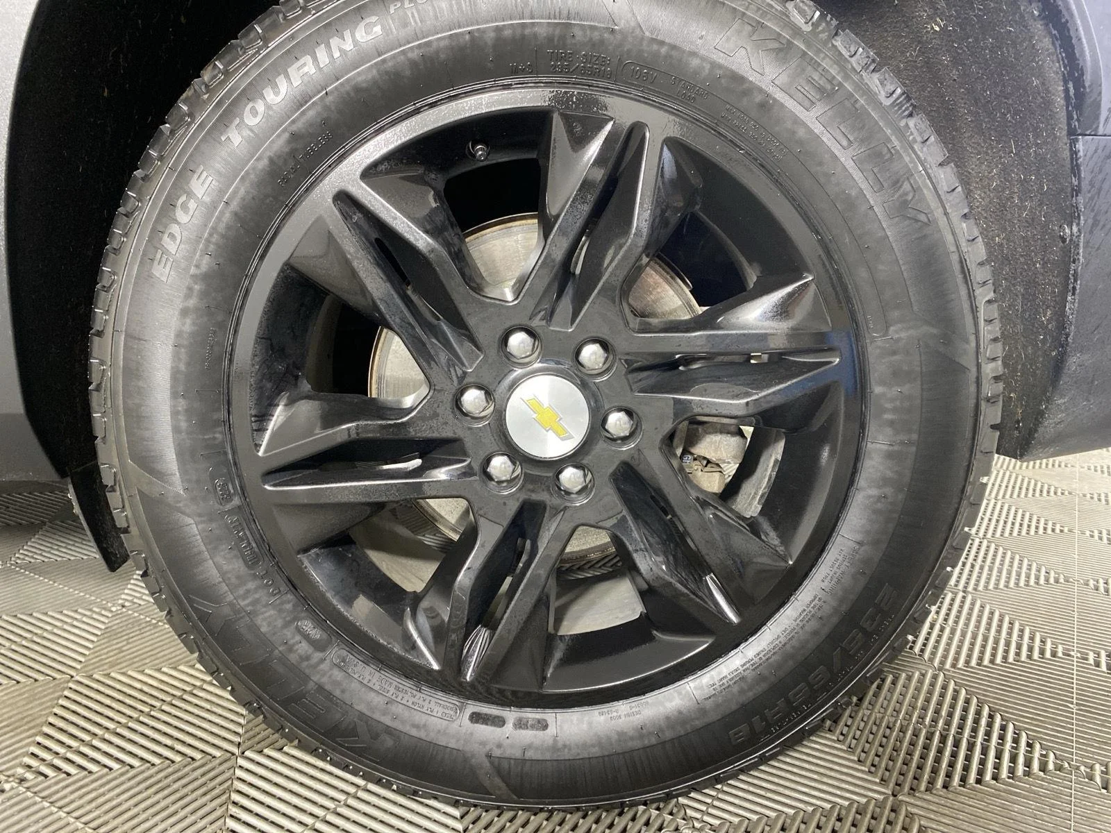 Used 2021 Midnight Blue Metallic Chevrolet LT image 18