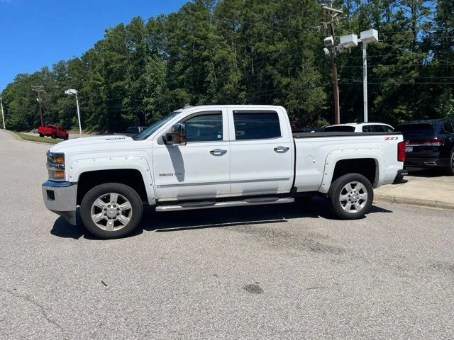Used 2017 White Chevrolet LTZ image 34