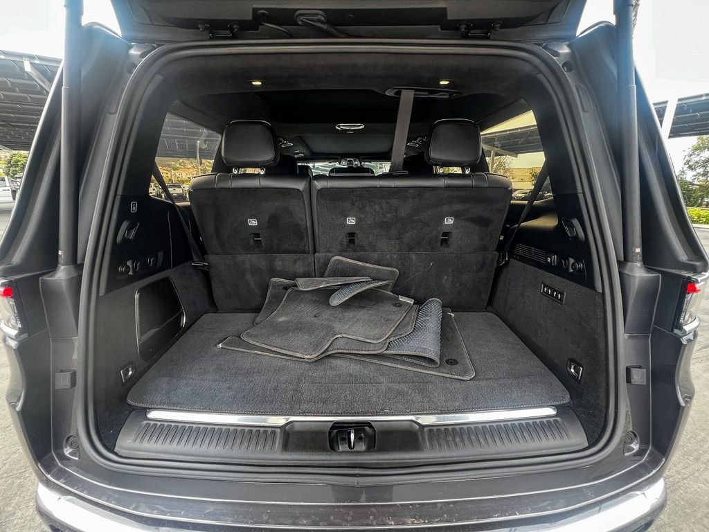 Used 2022 Gray Jeep Series III image 27