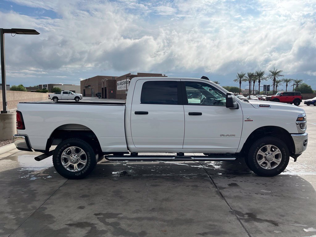 Used 2026 White Ram Big Horn image 10