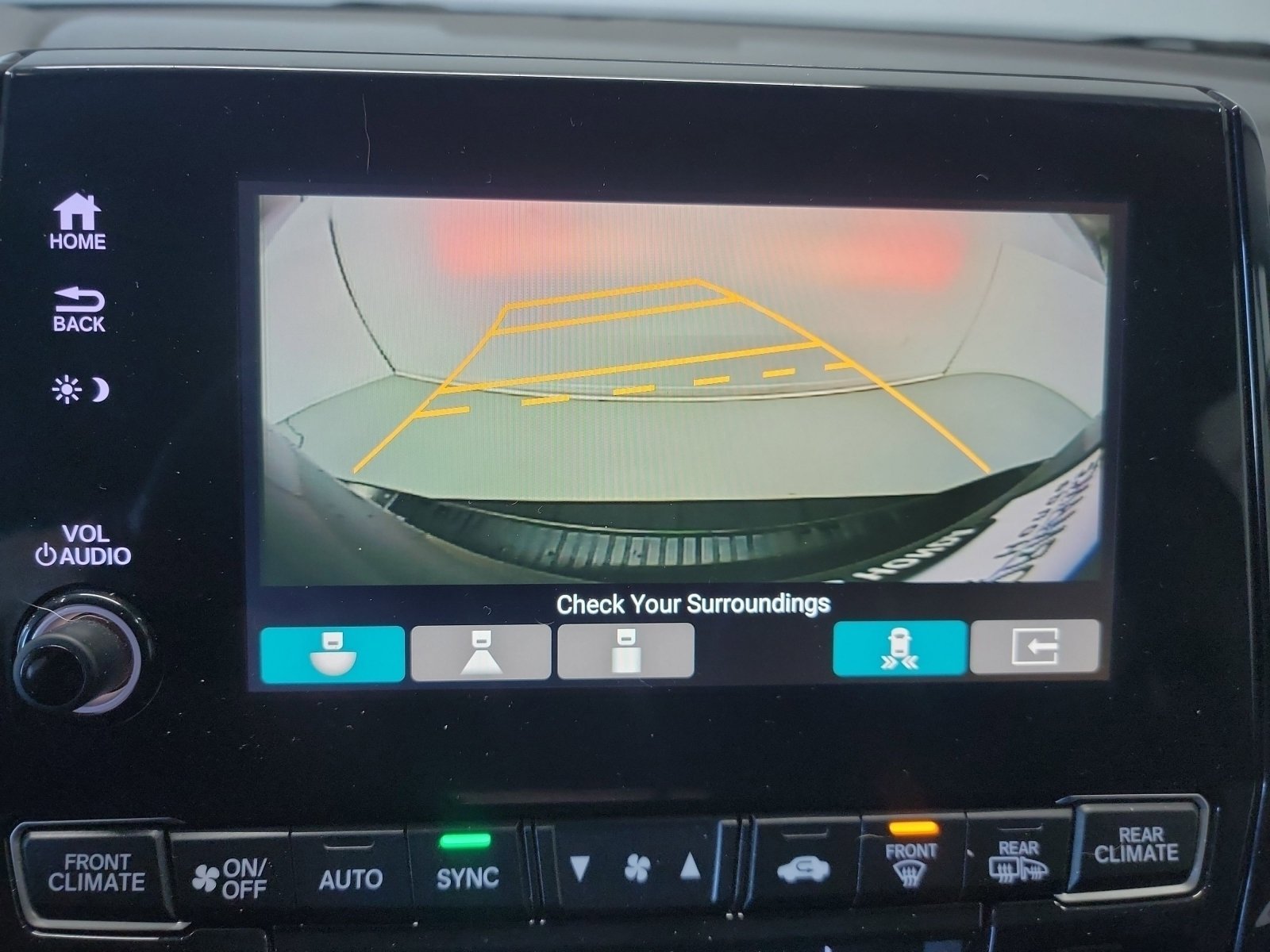 Used 2018 Modern Steel Metallic Honda Touring image 22