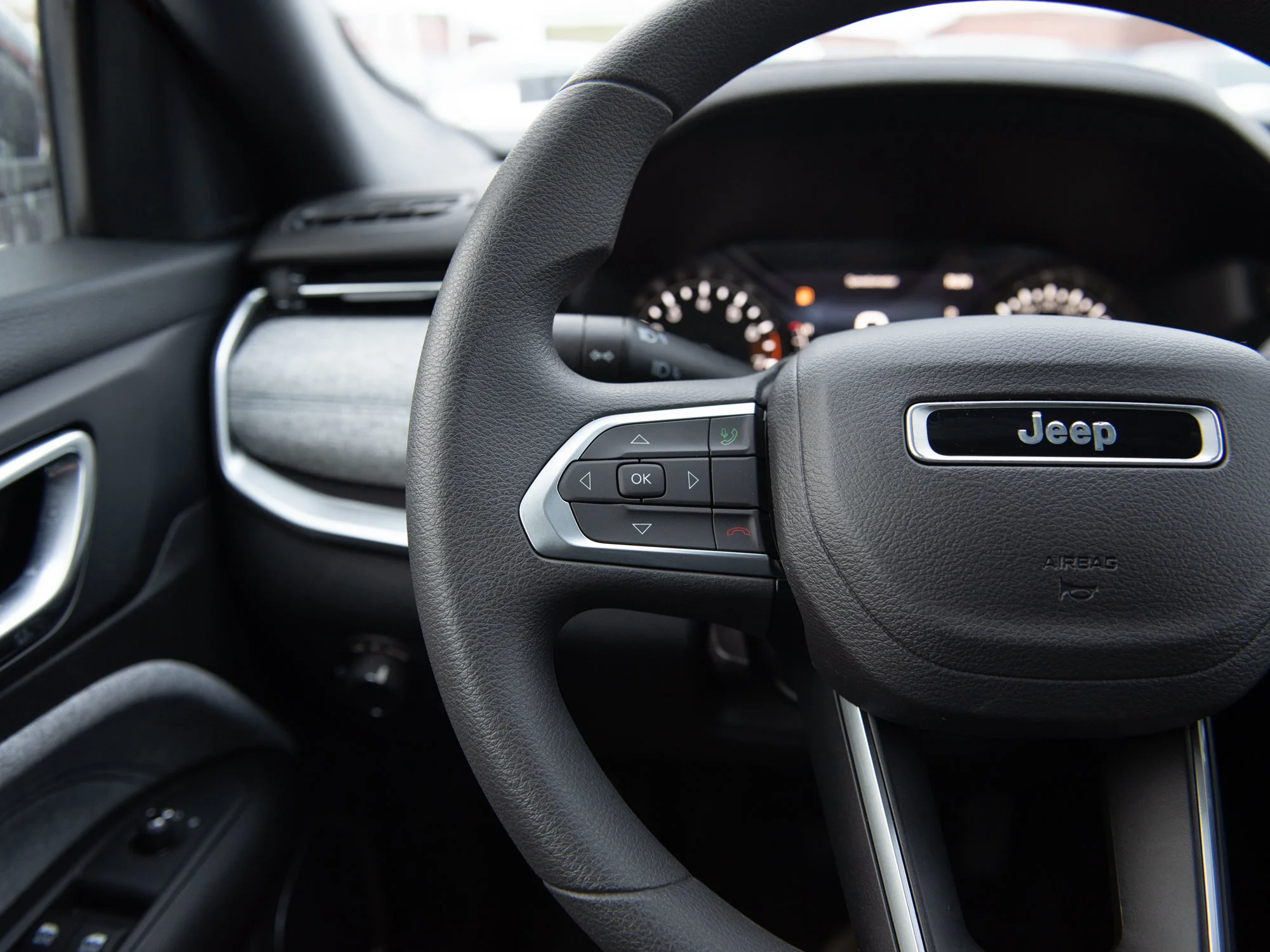 New 2026 joose Jeep Sport* image 10