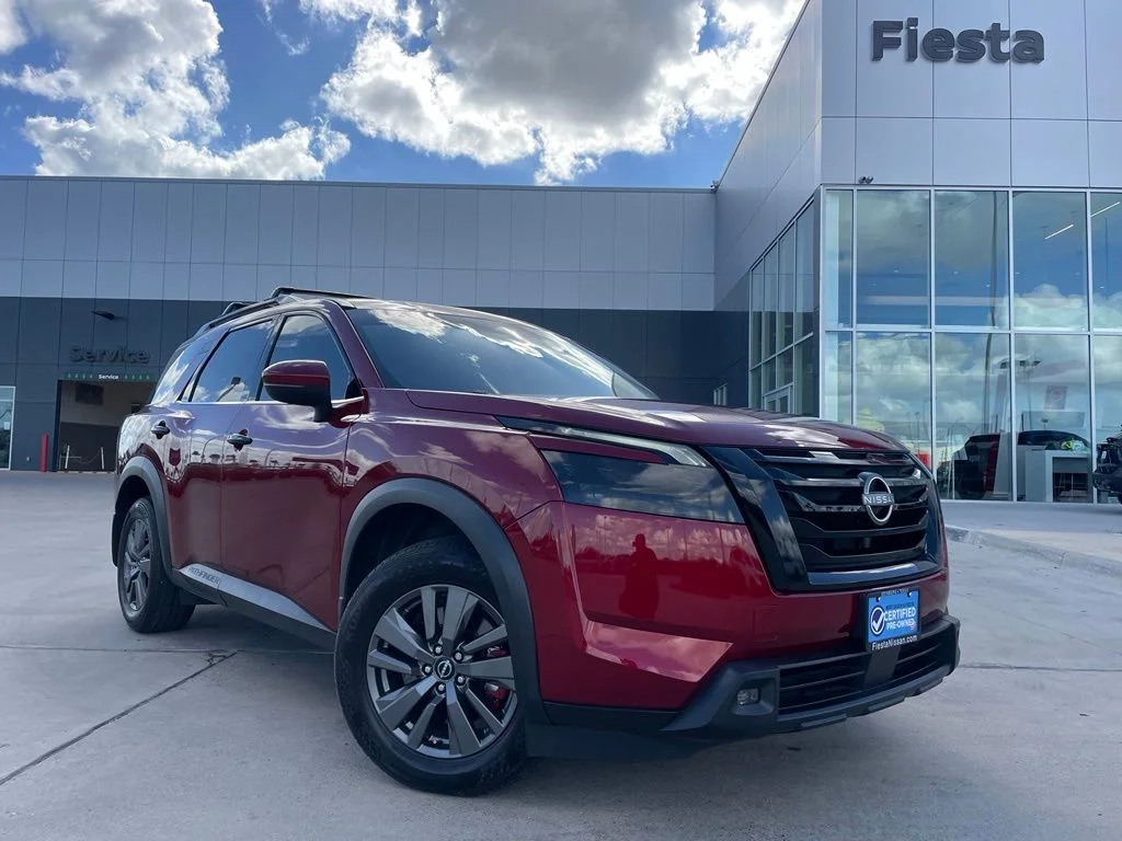 Used 2024 Red Nissan SV image 1