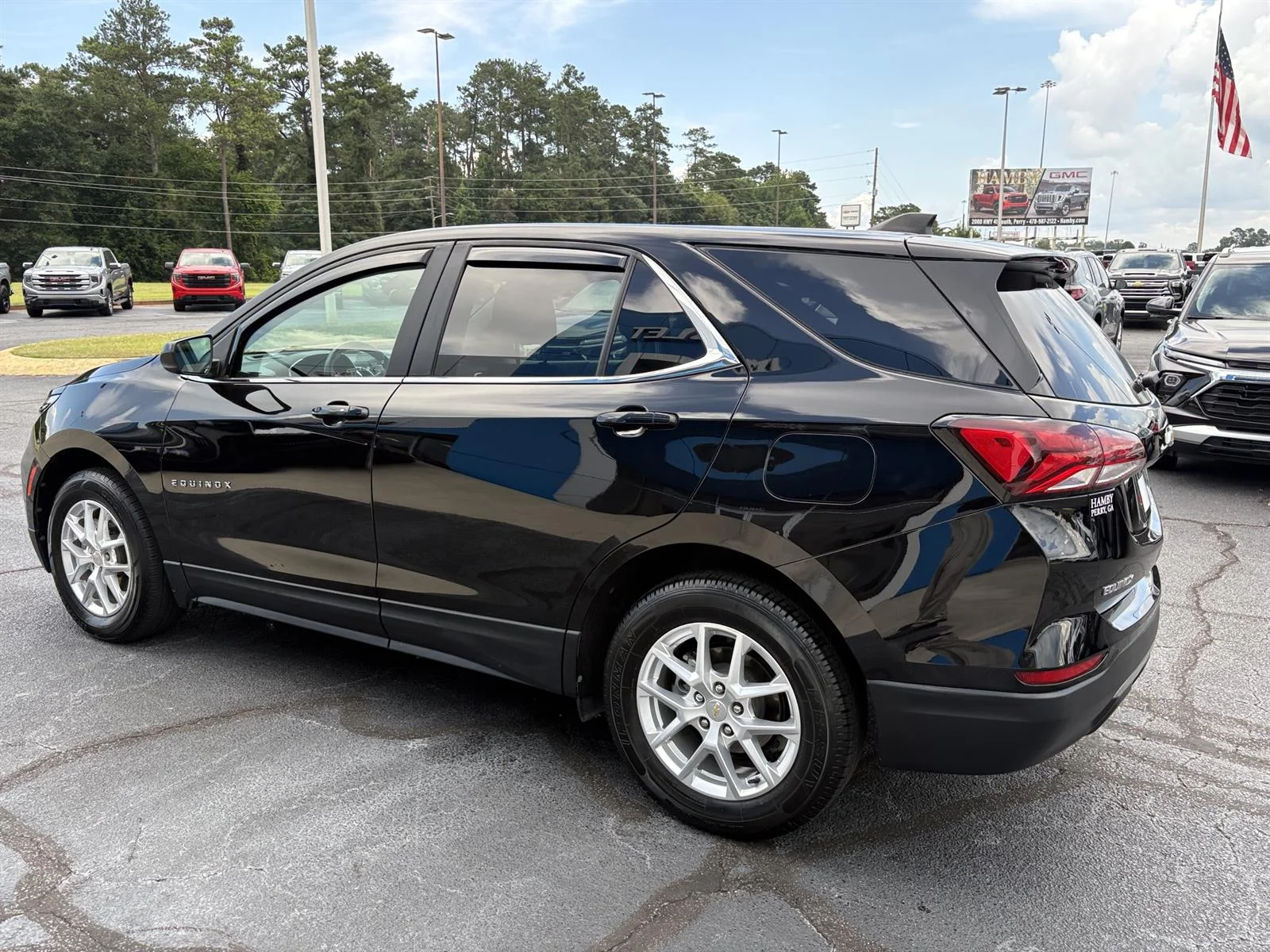 Used 2022 Mosaic Black Metallic Chevrolet LT image 8