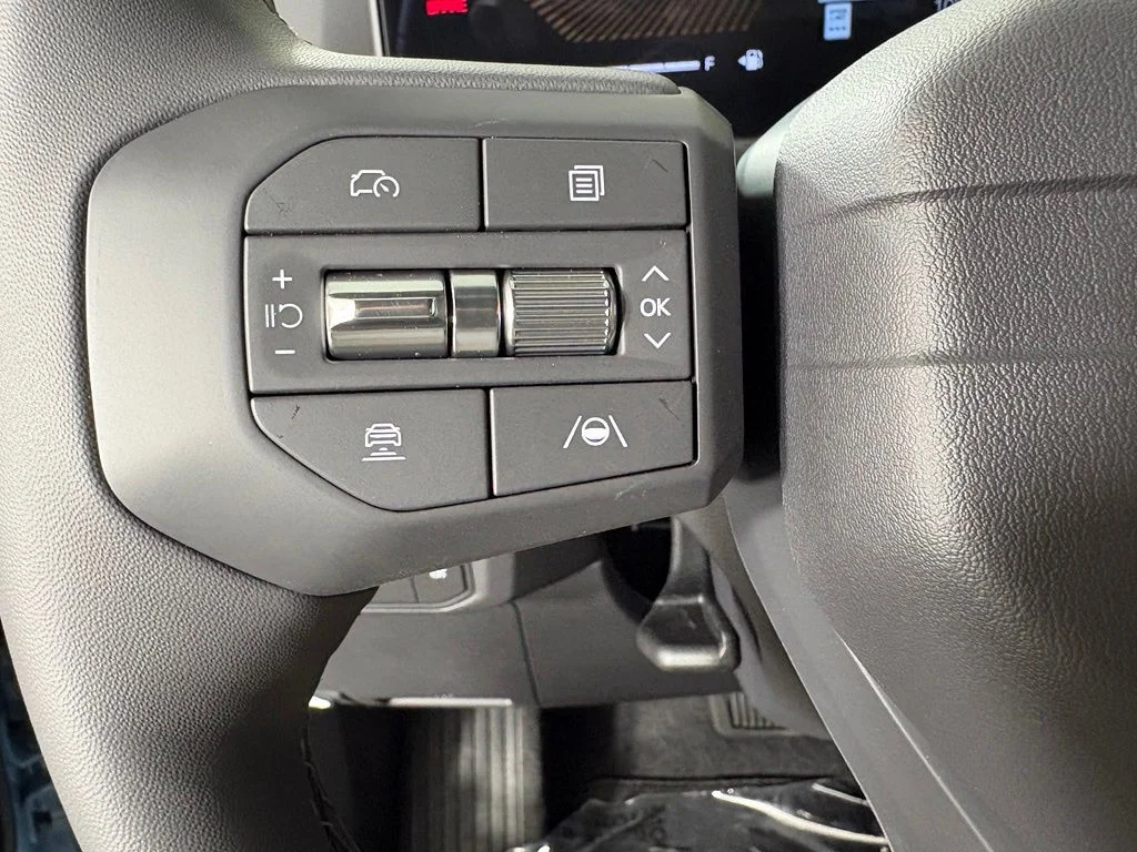 New 2027 Frost Blue / Black Roof Kia X-Line S image 24