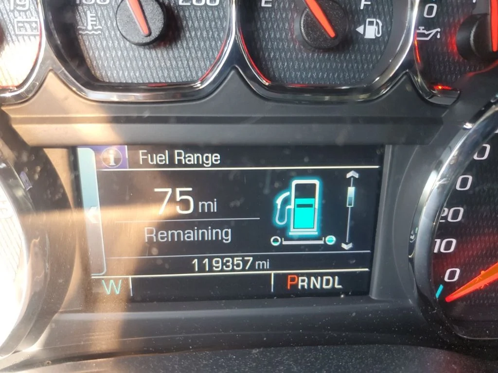 Used 2017 White Chevrolet LT image 14
