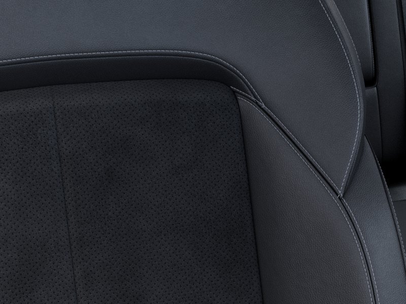 New 2026 Diamond Black Crystal Pearl-Coat Exterior Paint Jeep Laredo image 31