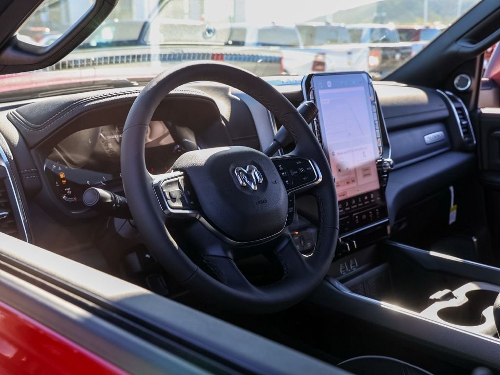 New 2026 Molten Red Pearl-Coat Exterior Paint RAM Laramie image 13