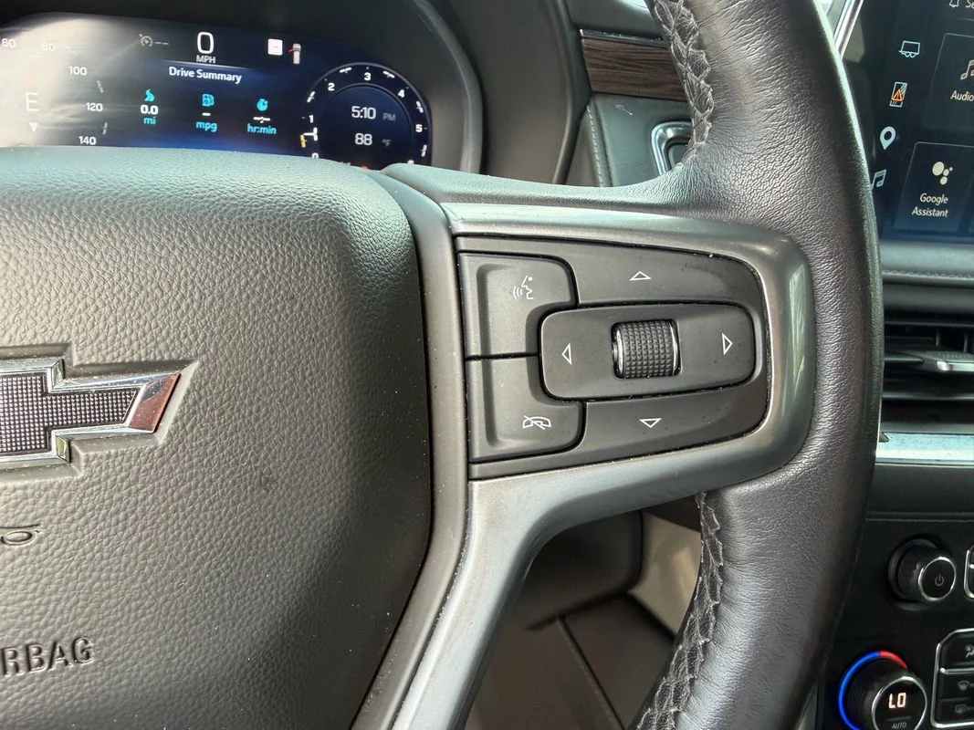 Used 2022  Chevrolet 4WD Z71 image 15