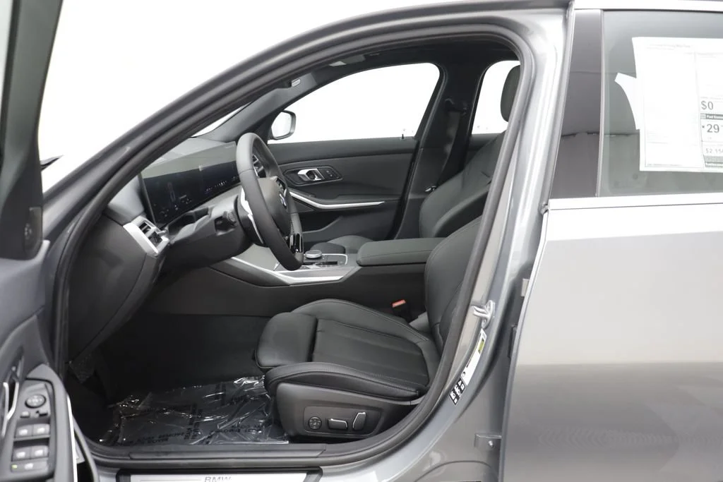 New 2026 SKYSCRAPER GREY BMW 330i NA xDrive image 6