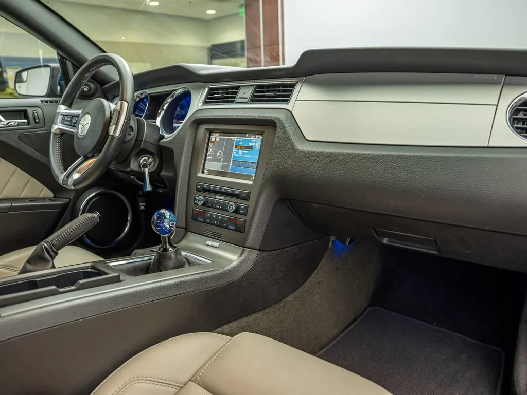 Used 2013 Blue Metallic Ford GT Premium image 46